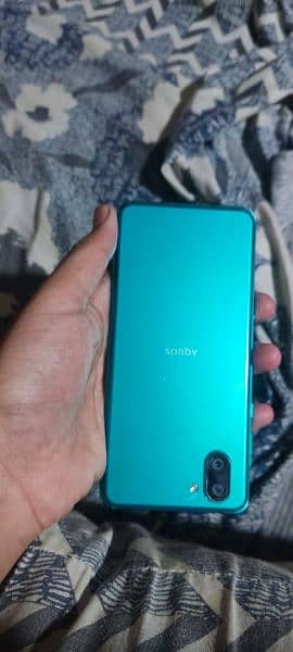 AQUOS R3 NON PTA 6