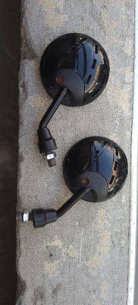 CD 70 and 125 Side Mirrors 1