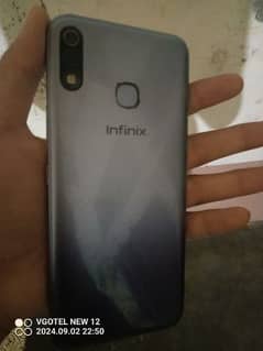 Infinix hot 8 light