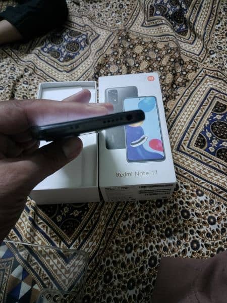 Redmi note 11 complete box lush condition 6gb ram 128gb memory 8