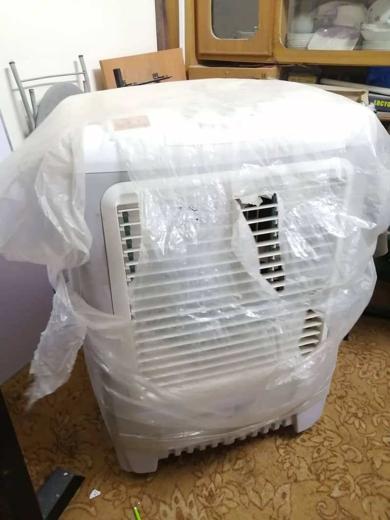 one season used sabro air cooler 5