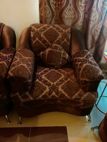 5 Seater Sofa Set with cushions For Sale!!! 1