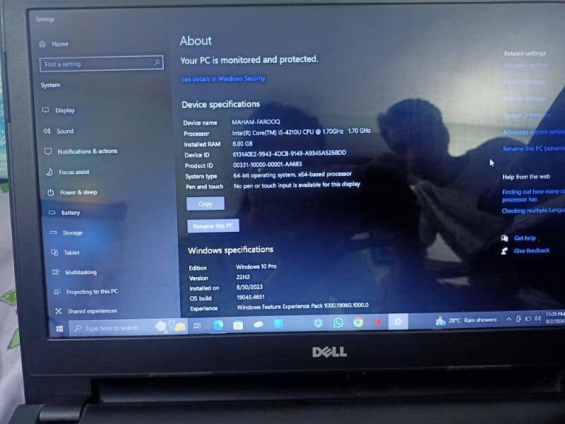 Dell intel core i5 Inspiron 15 3000 series with charger 8