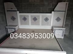 5000 ka urjent sale full size bed and side table whithout metrss