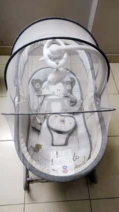 Mastela Deluxe Multi Functional Bassinet 4 in 1