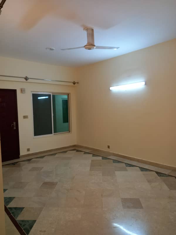 3 Bedroom Unfurnished Apartment Available For Rent in E/11/4 2