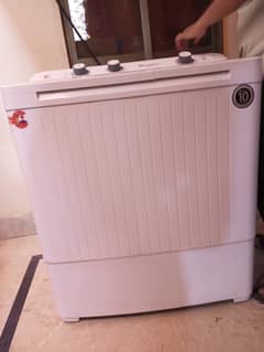 Dawlance washing machine 10/10 condition