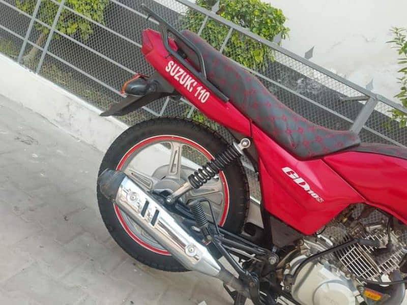 Suzuki GD 110 4