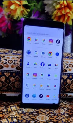 google pixel 3. . . . 4/128 snapdragon 845