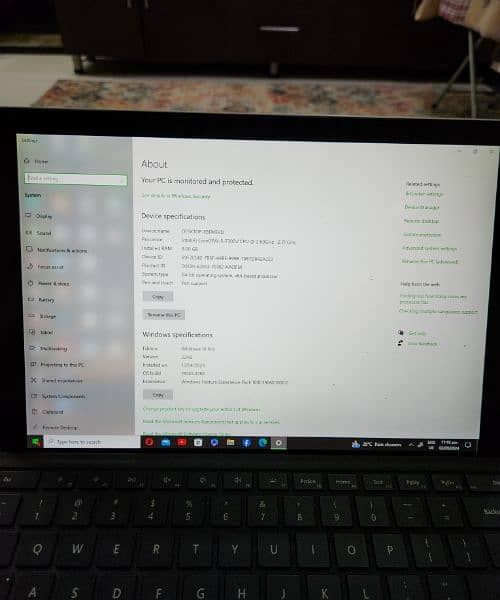 microsoft surface pro 5 LTE advance laptop 3