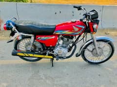 Honda 125 2018 my WhatsApp number 03204778273