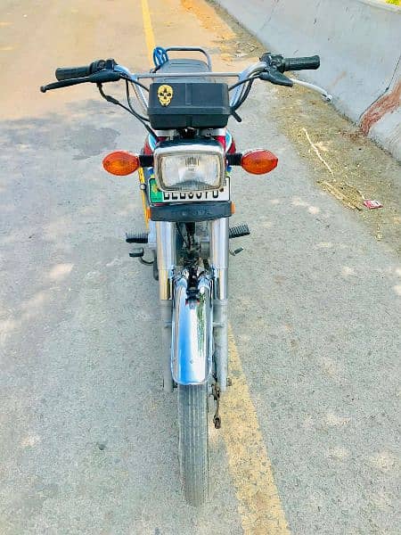 Honda 125 2018 my WhatsApp number 03204778273 2