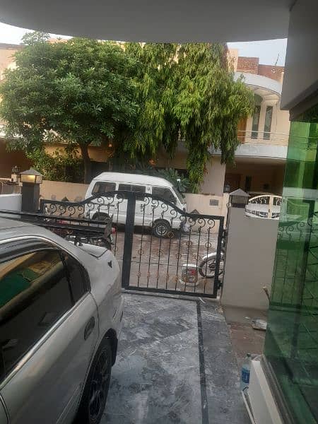 house for sale Nadirabad Gillani street 0300 8145935. . . 10