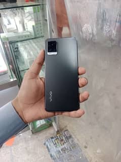 vivo V20 8Gb 128GB || in Display finger print Lush condition