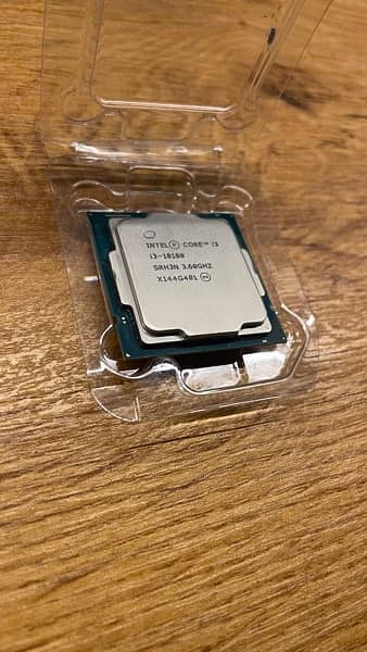 Intel i3 10100 processor used for gaming just like new 2