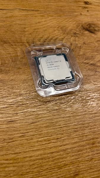 Intel i3 10100 processor used for gaming just like new 4