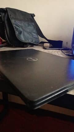 DELL 5490 16GB 0