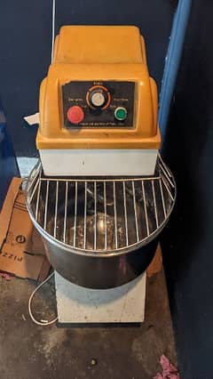 12 kg Commercial Dough Mixer