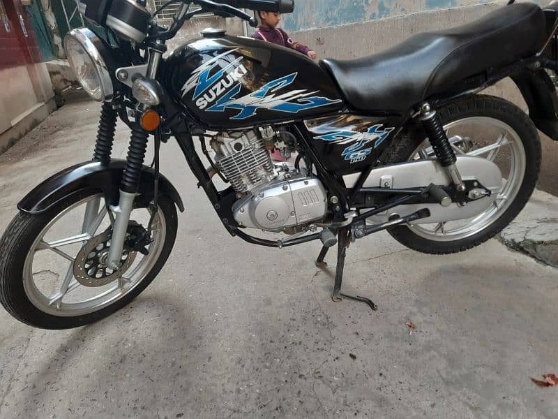 suzuki GS 150 Se 2022 Islamabad Reg 8