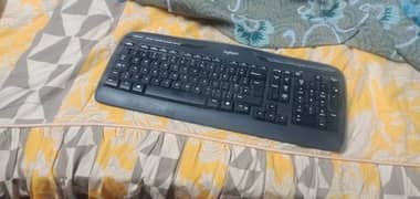 wireless keyboard and mouse and CPU