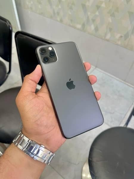 For Sale : iPhone 11 Pro Max 0