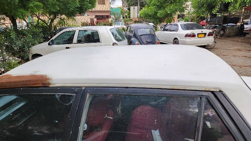 Corolla 1986 in running condition better than mehran khyber charade 2