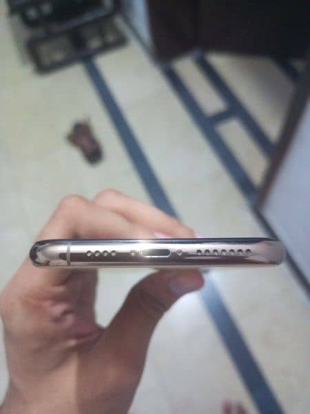 iphone 11 pro max 256 gb 4