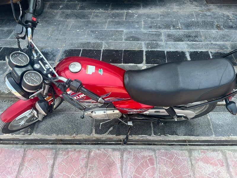 Suzuki GS 150 SE 2020 3