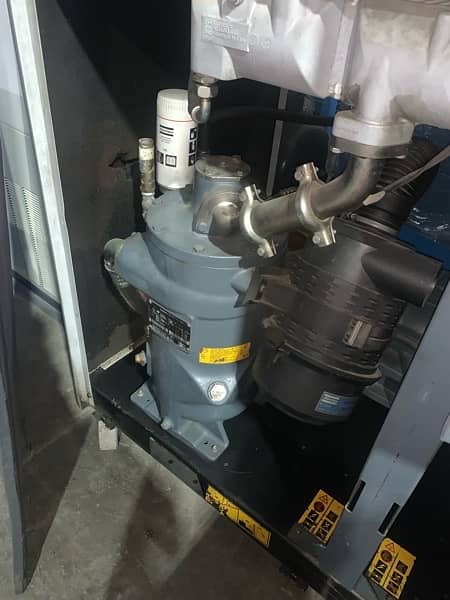 Used Screw Air compressor Available 3