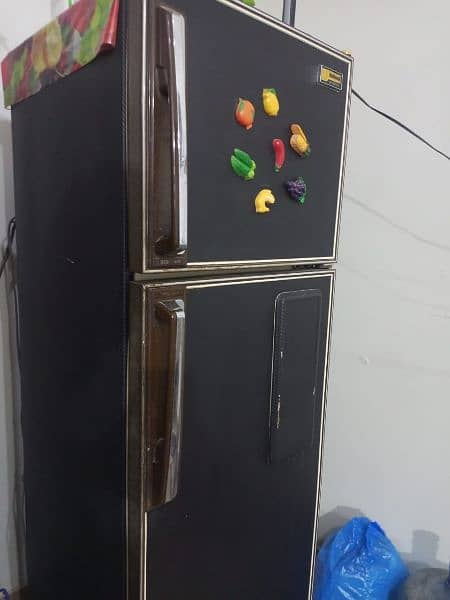 National Fridge For Urgent Sale! Chill Cooling! In working condition 7