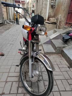 Honda CD70 2022-23