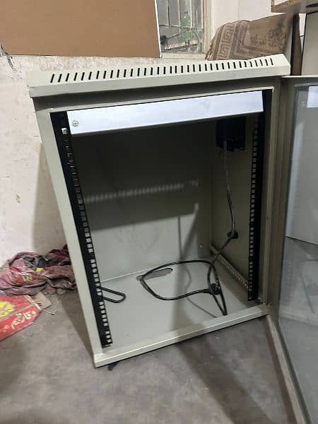 15u network rack for switches very slightly used. 1