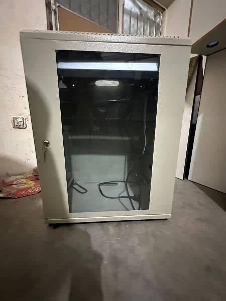 15u network rack for switches very slightly used. 5