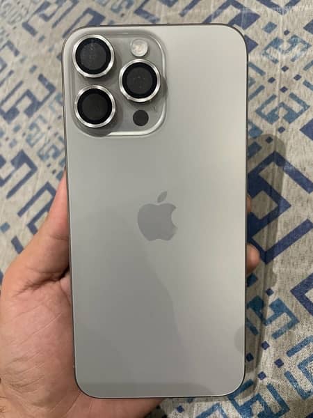 Iphone 15 pro max 256gb natural titanium 10/10 1