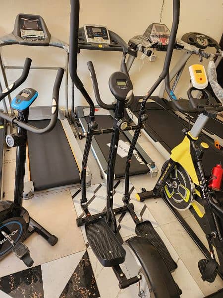 treadmils. (0309 5885468). gym cycles. home gym. ellapticals. spin bike 7