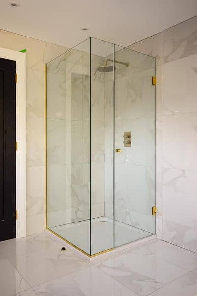 shower cabin and glass screen 12