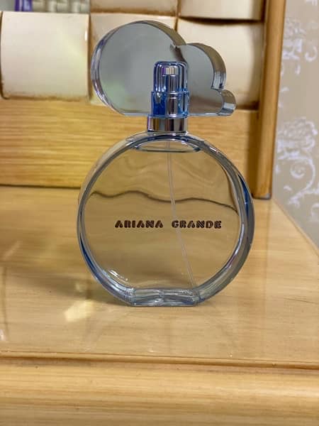 Luxurious Original Ariana Grande Perfume 3