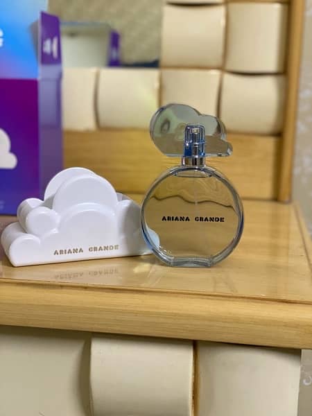 Luxurious Original Ariana Grande Perfume 4