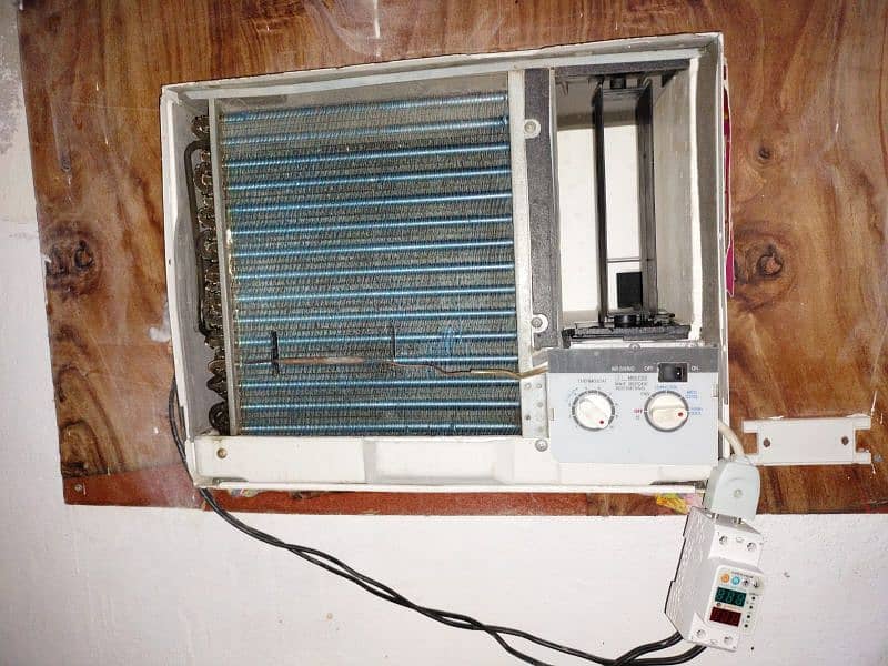 low power consumption AC 0