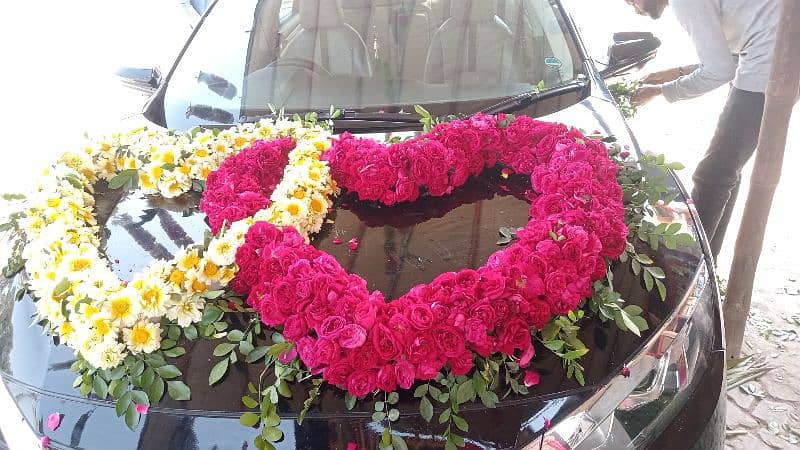 Decor car's beds on wedding 12