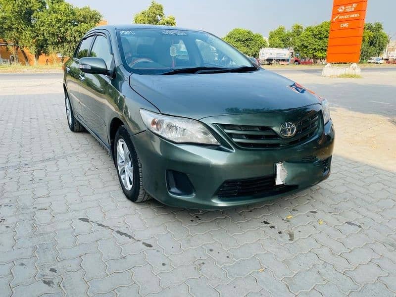 Toyota Corolla GLI 2011 model 2012 registered 3