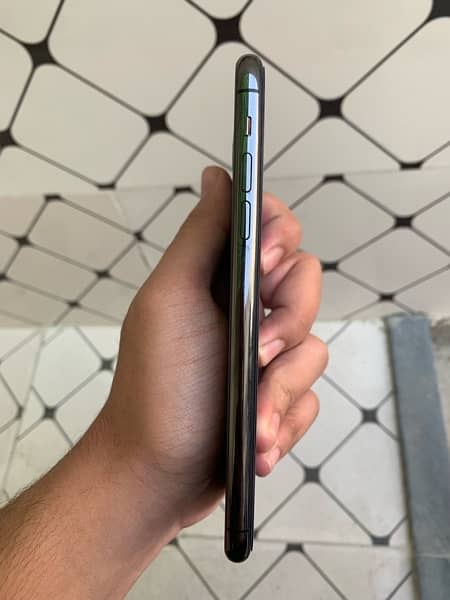 iPhone 11 Pro Max 64 gb 3