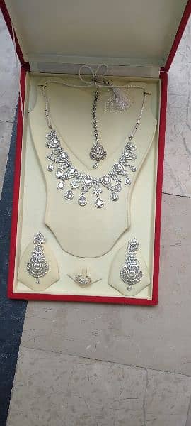 jewellery set 3