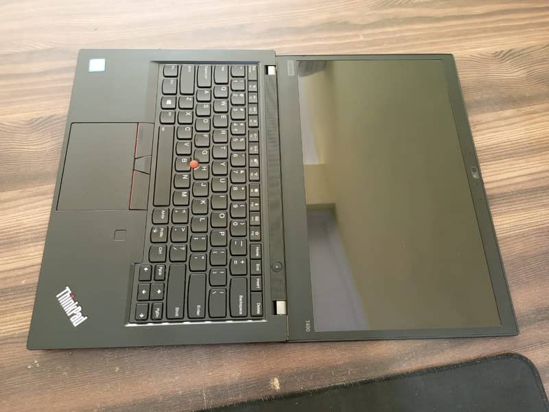 Lenovo ThinkPad T490 Intel Core i5-8th Gen 8 GB Ram 256 SSD, 8