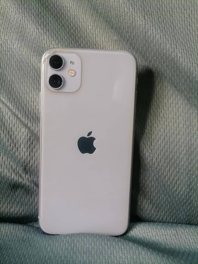 Iphone 11 64 Gb Non Pta 10/10 Like New Everything Original and Working 0