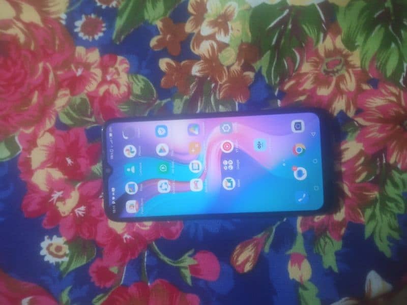 Infinix hot 8 lite good condition 2