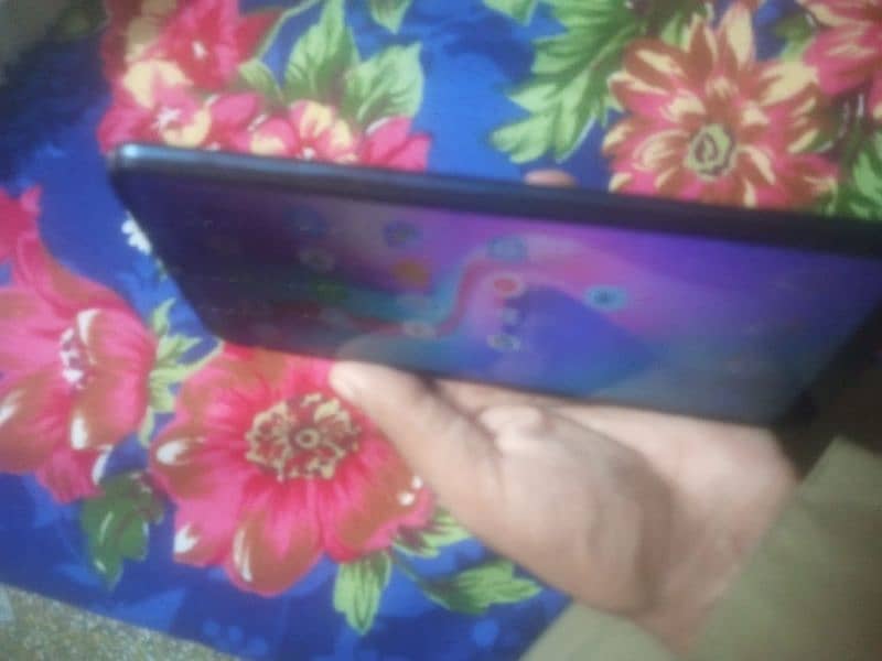 Infinix hot 8 lite good condition 4