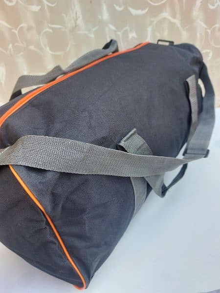 Travelling bag  / Gym bag / Duffel bag 2