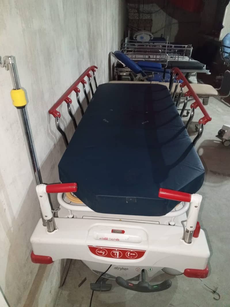 Stretcher / Folding Stretchers /Ambulance Strecher / Stratcher / 6