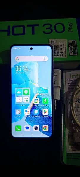 Infinix Hot 30 play 4/64 10/10 Condition Not a single scratch. com Box 1